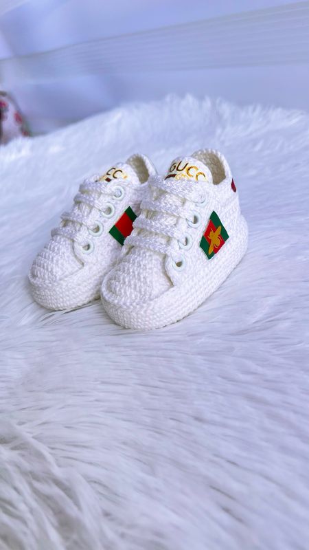 Gucci-style crochet sneakers