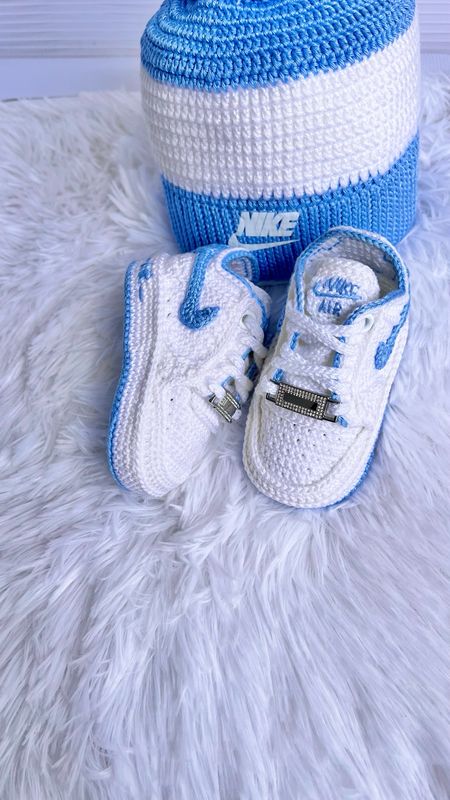 Crochet air force1 baby set