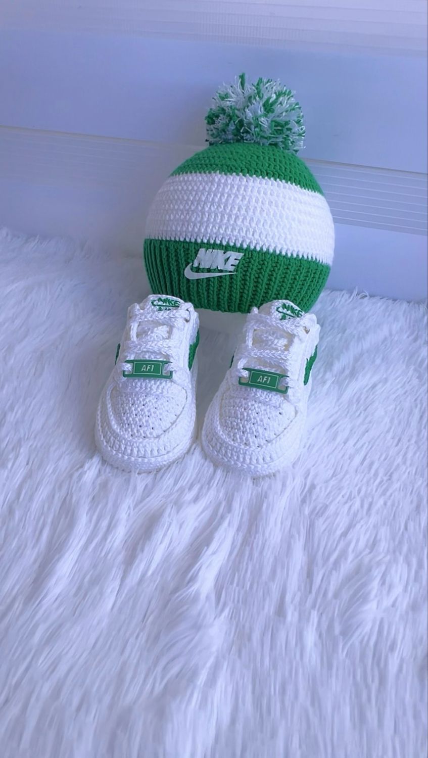 air force 1 style crochet set