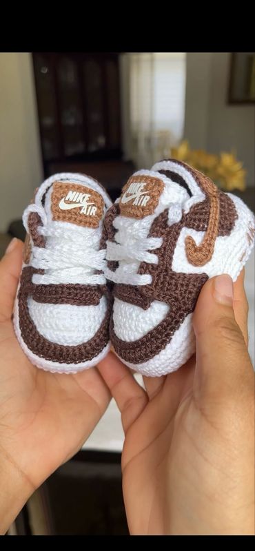 crochet AIR FORCE 1 style sneakers