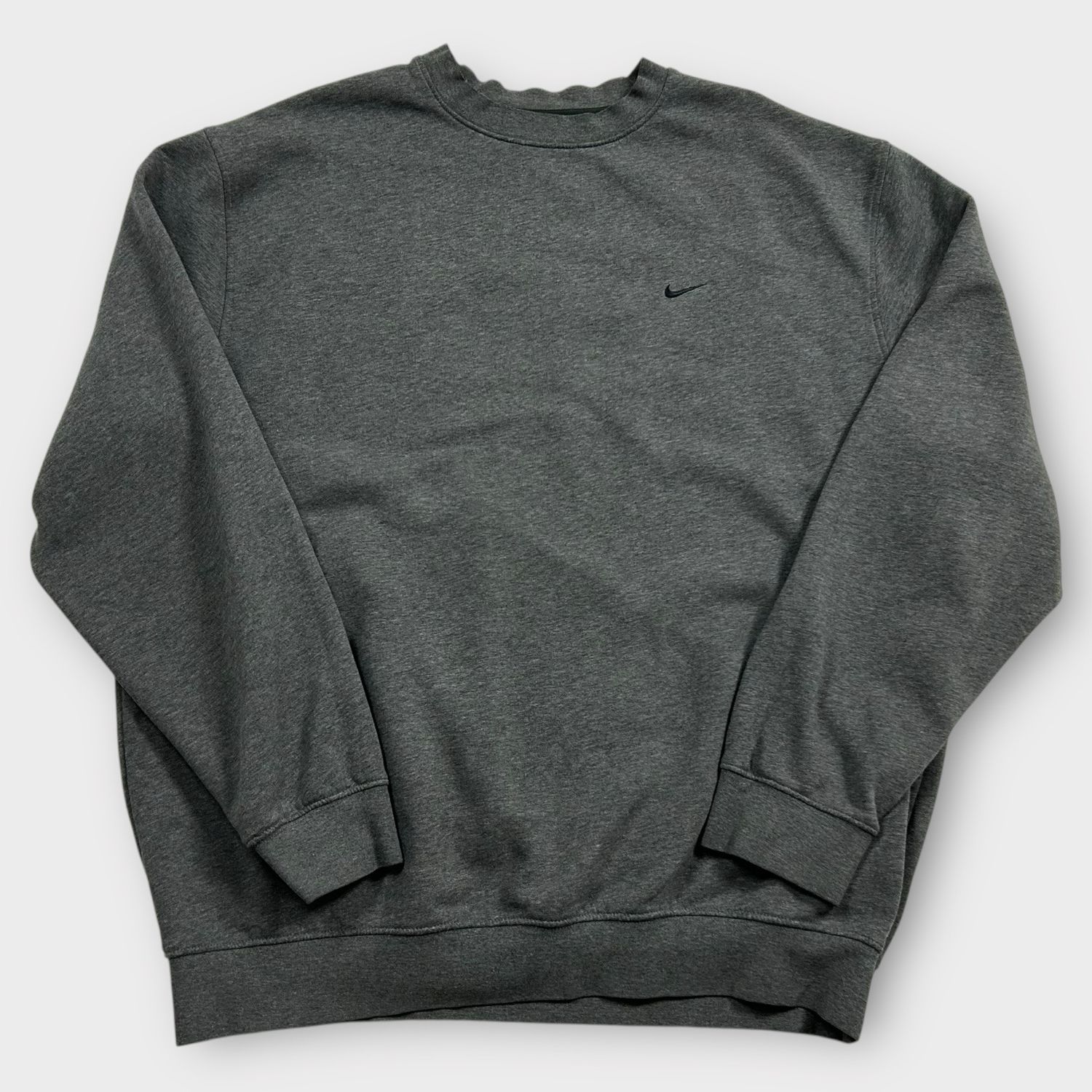 Y2k Nike Crew (Dark Grey)