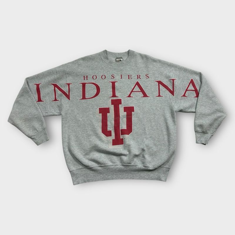 Indiana Hoosiers spell out crew