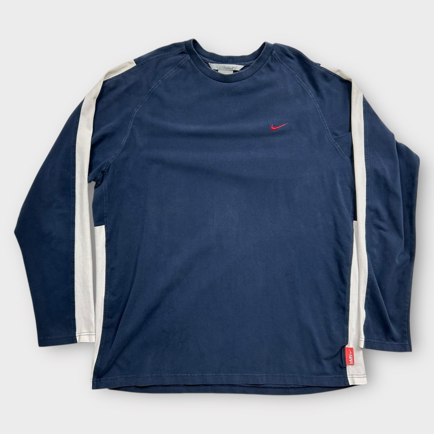 Y2K Nike Long Sleeve