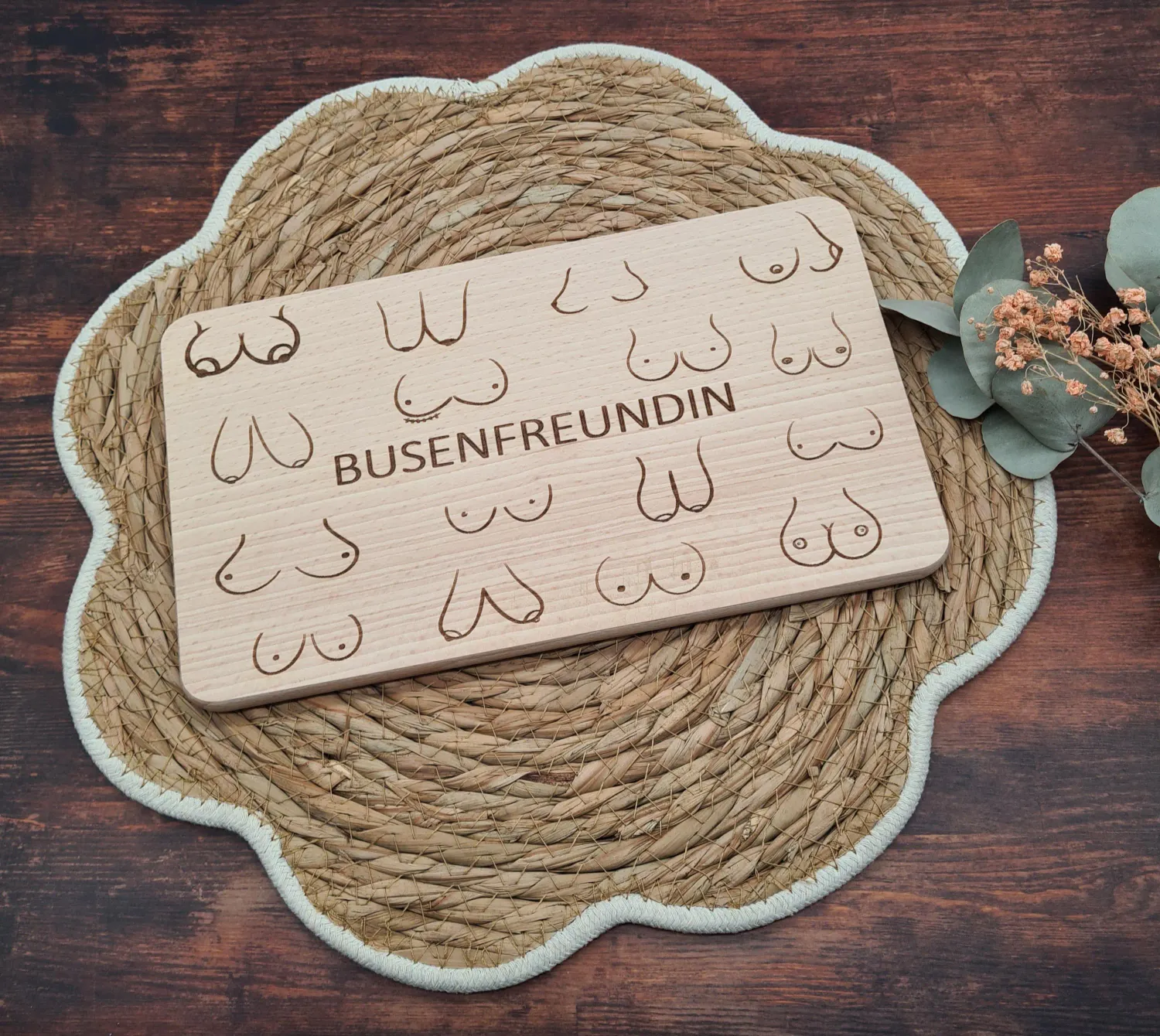 Frühstücksbrettchen - Busenfreundin