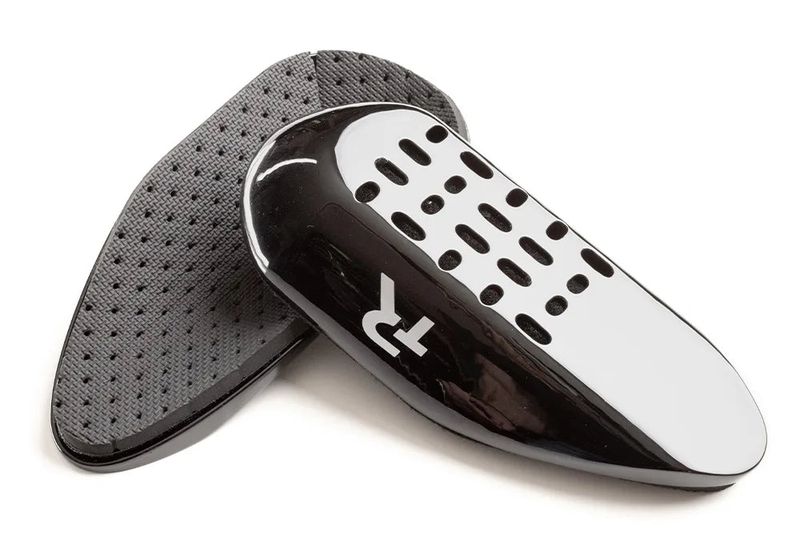 Closed Back Carbon Arms Cups