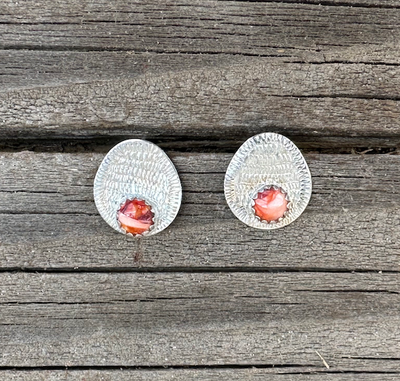 E - 23 Tiny Orange Spiny Oyster Post earrings