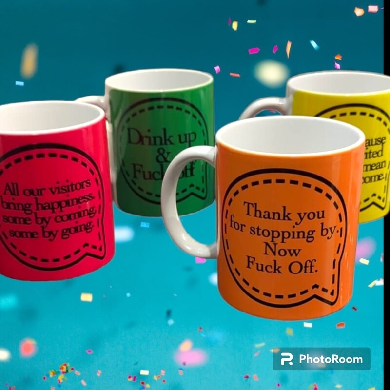 Set of 4 visitor mugs