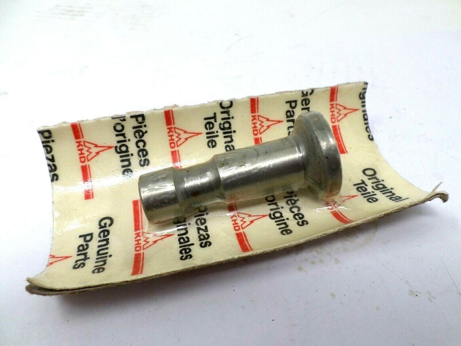 Original Genuine Deutz Engine Parts 3371885 Diesel Valve Lifter Tappet *NEW*