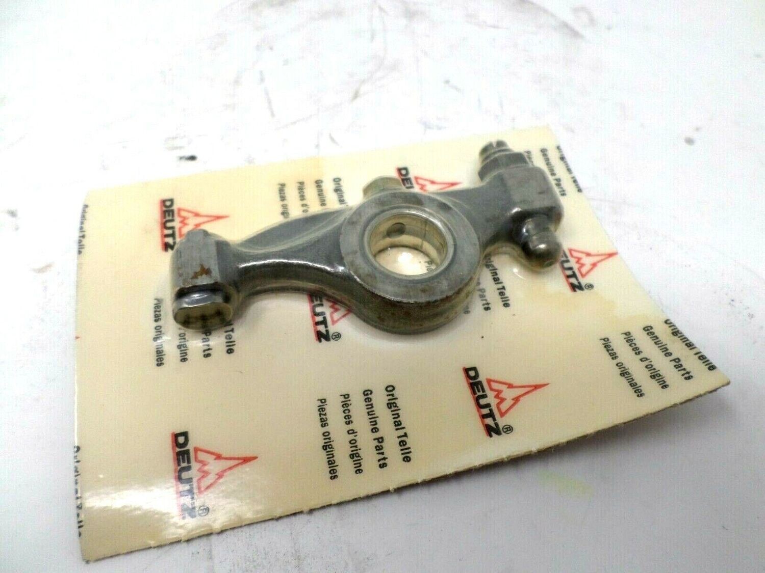 Original Genuine Deutz Engine Parts 2236736 Rocker Arm Assembly *NEW*