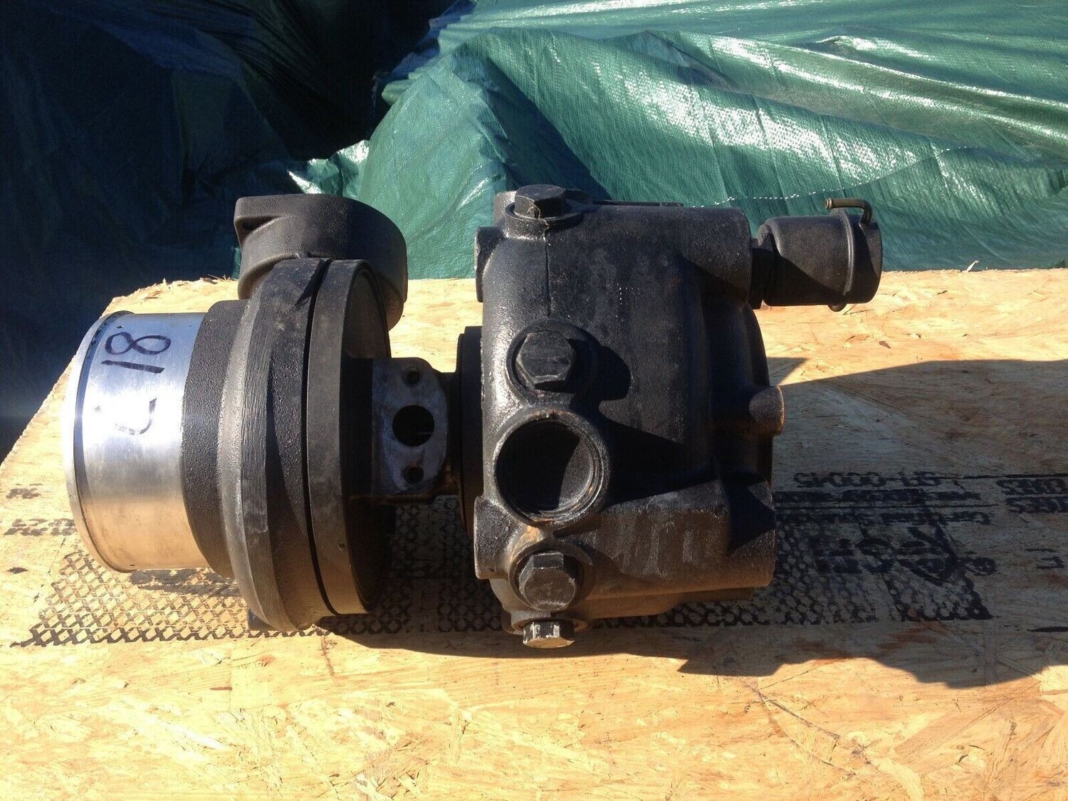 Caterpillar C18 Marine Turbocharger part # 386-3118.
