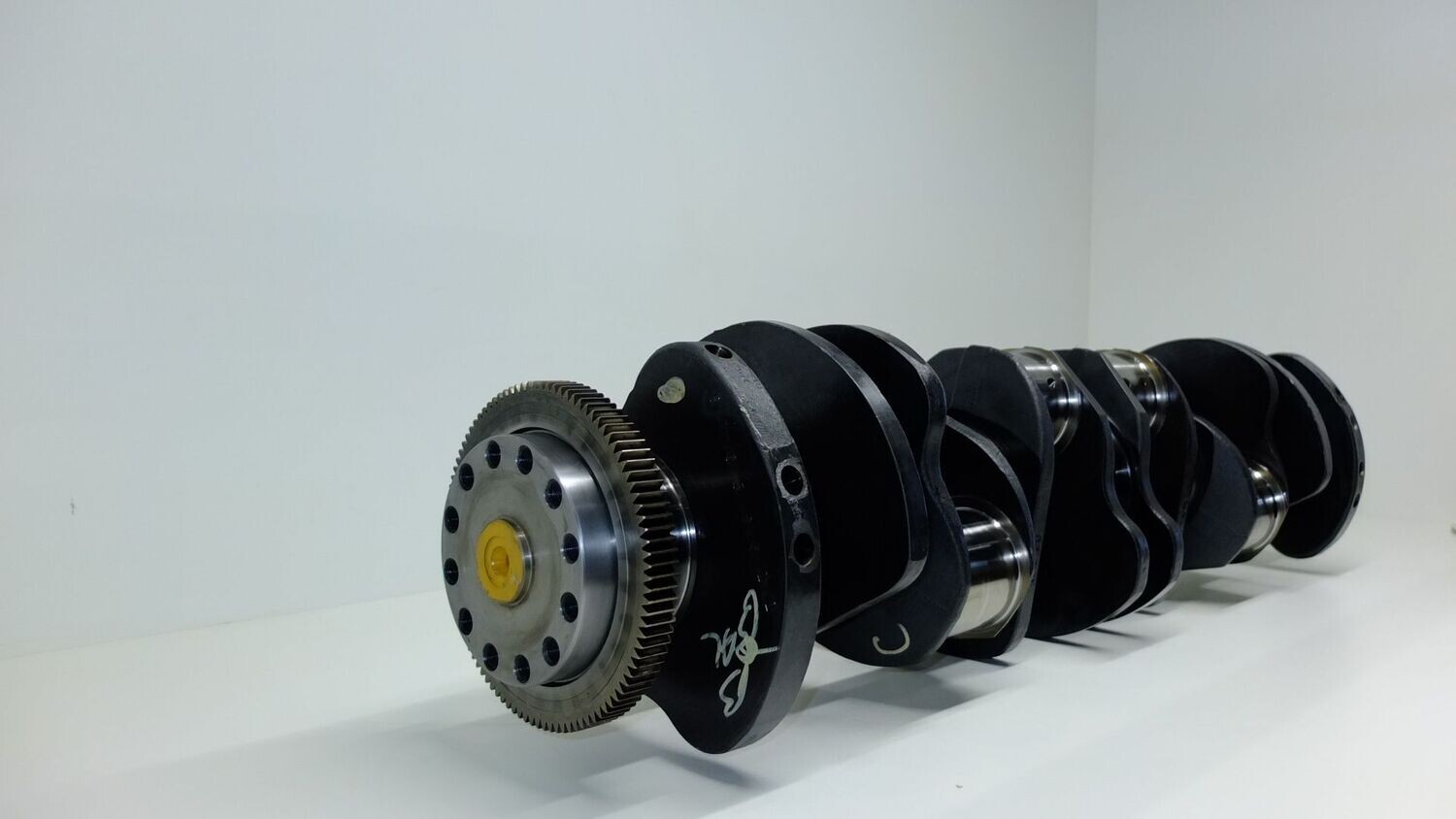 Used CRANKSHAFT Parts number: 213-3203