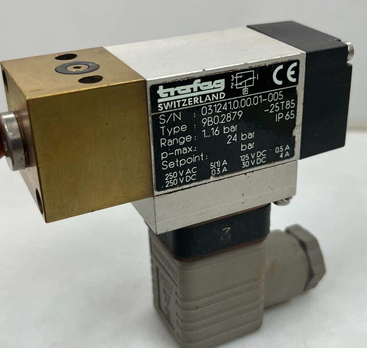 TRAFAG PICOSTAT 9B0.2879 Pressure Switch 1..16 bar manifold mount