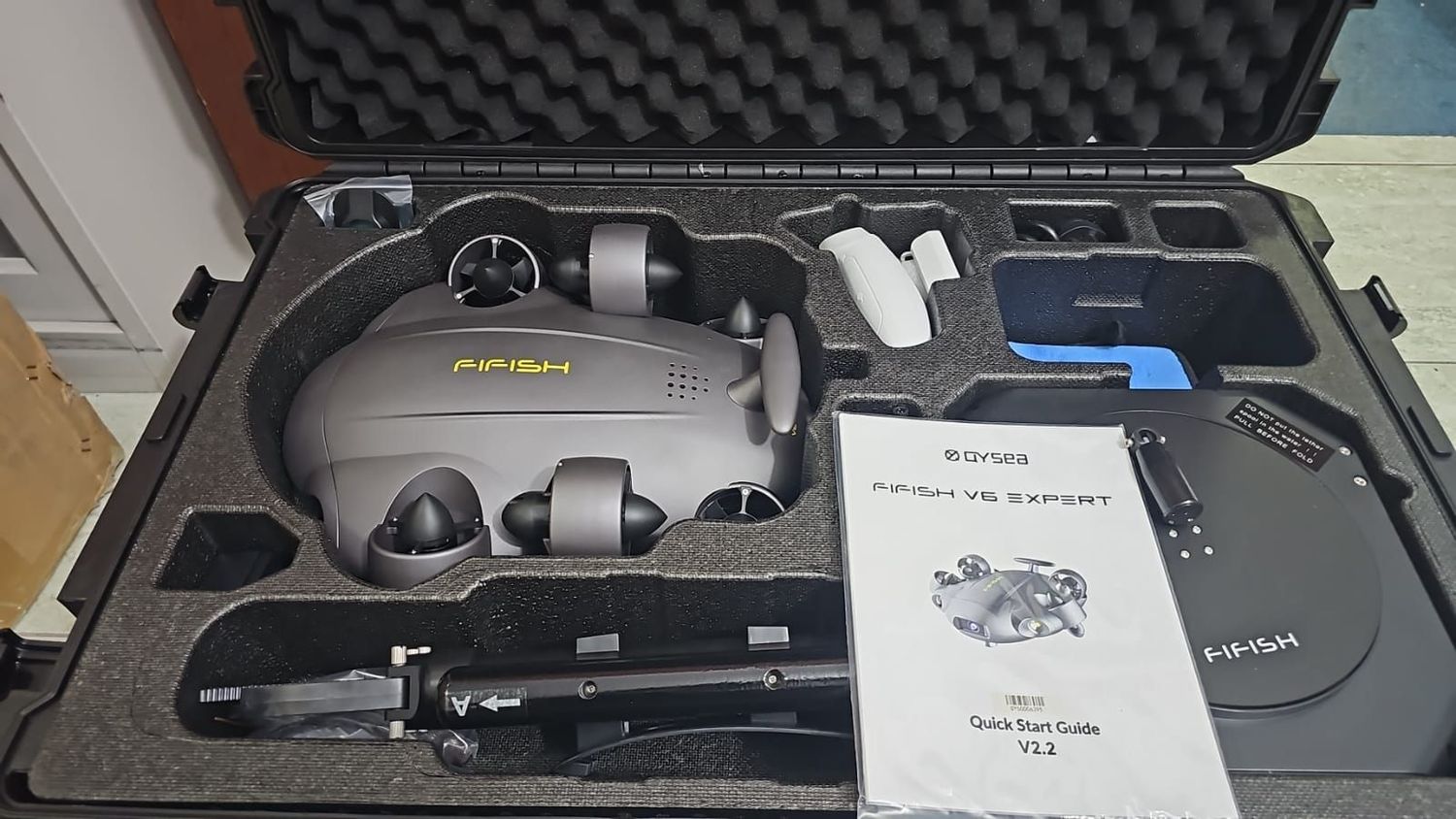 FIFISH V6 EXPERT ( QYSEA )