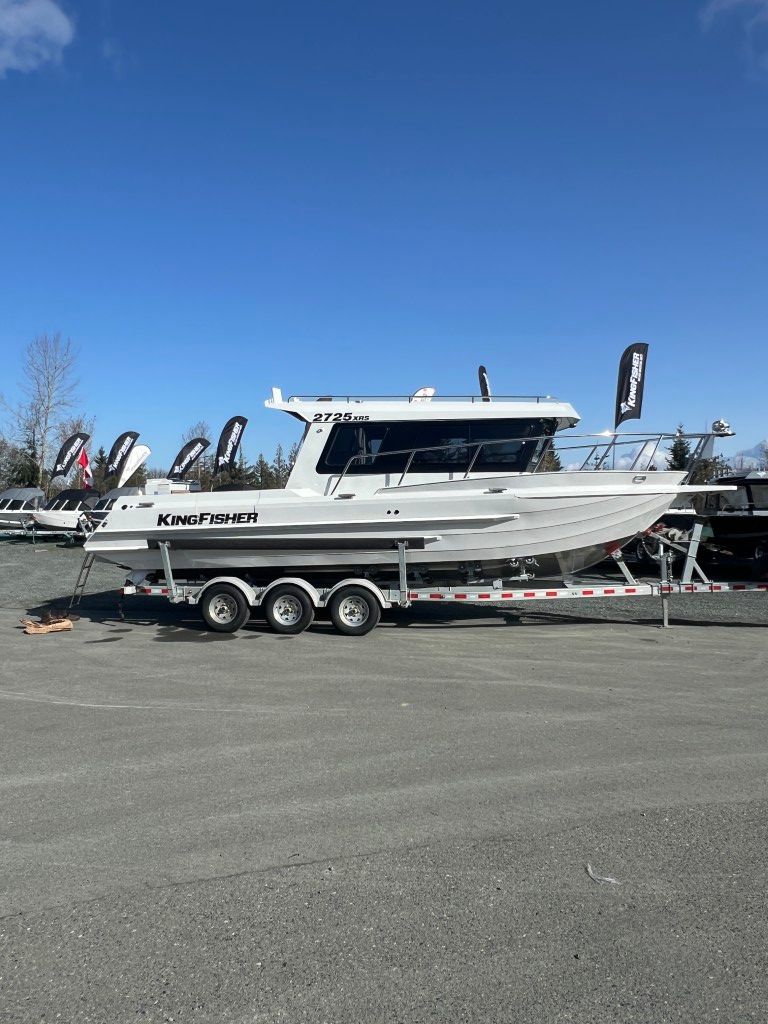 2725 XRS KINGFISHER (2025) POLAR WHITE WITH NIGHTSHADE