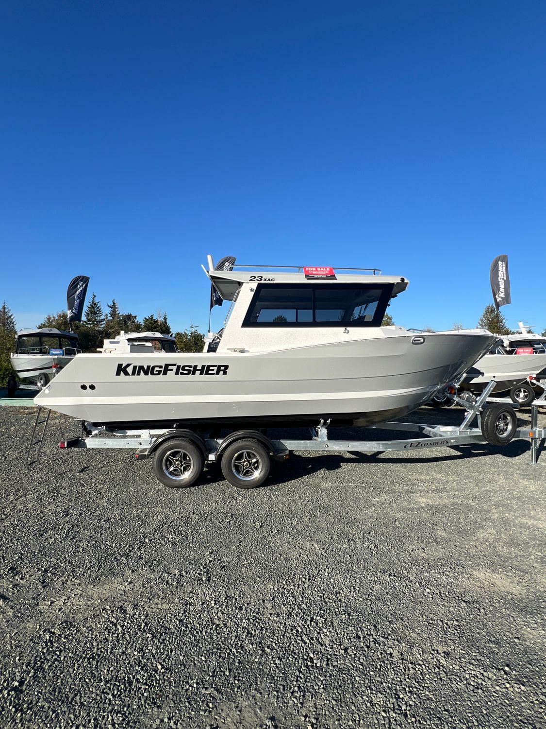 23 XAC (2026) EAGLE GREY w/POLAR WHITE WATERLINE STRIPE +