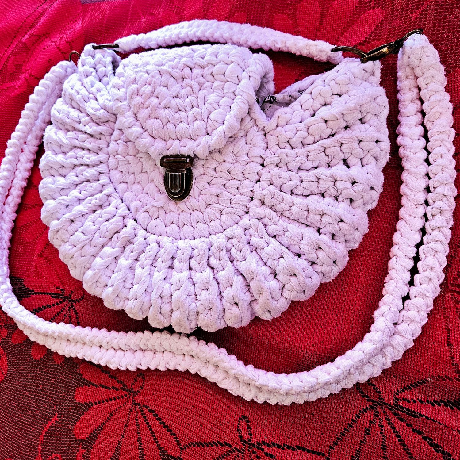 The Crocheted Bag " Pristine