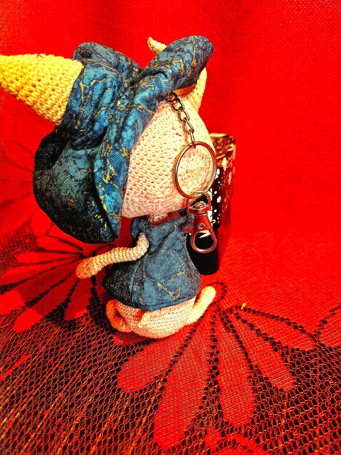 Victor, the crocheted Piglet key chain Toy.