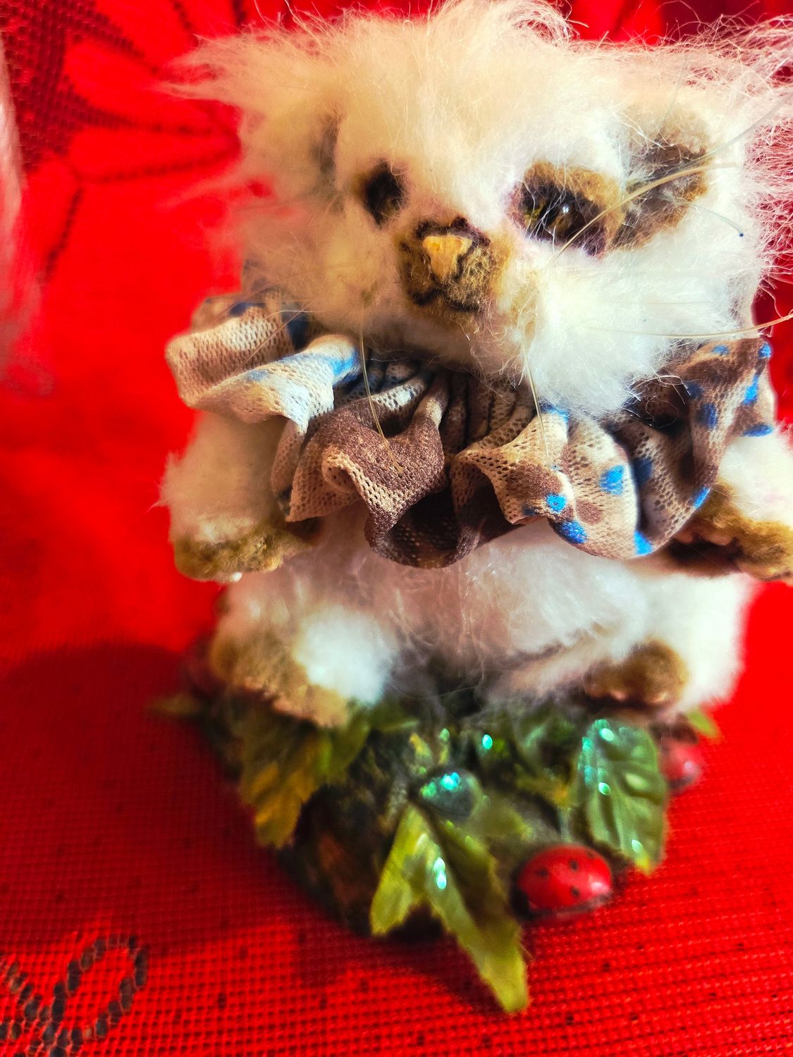 Snow, the Kitten Charm 