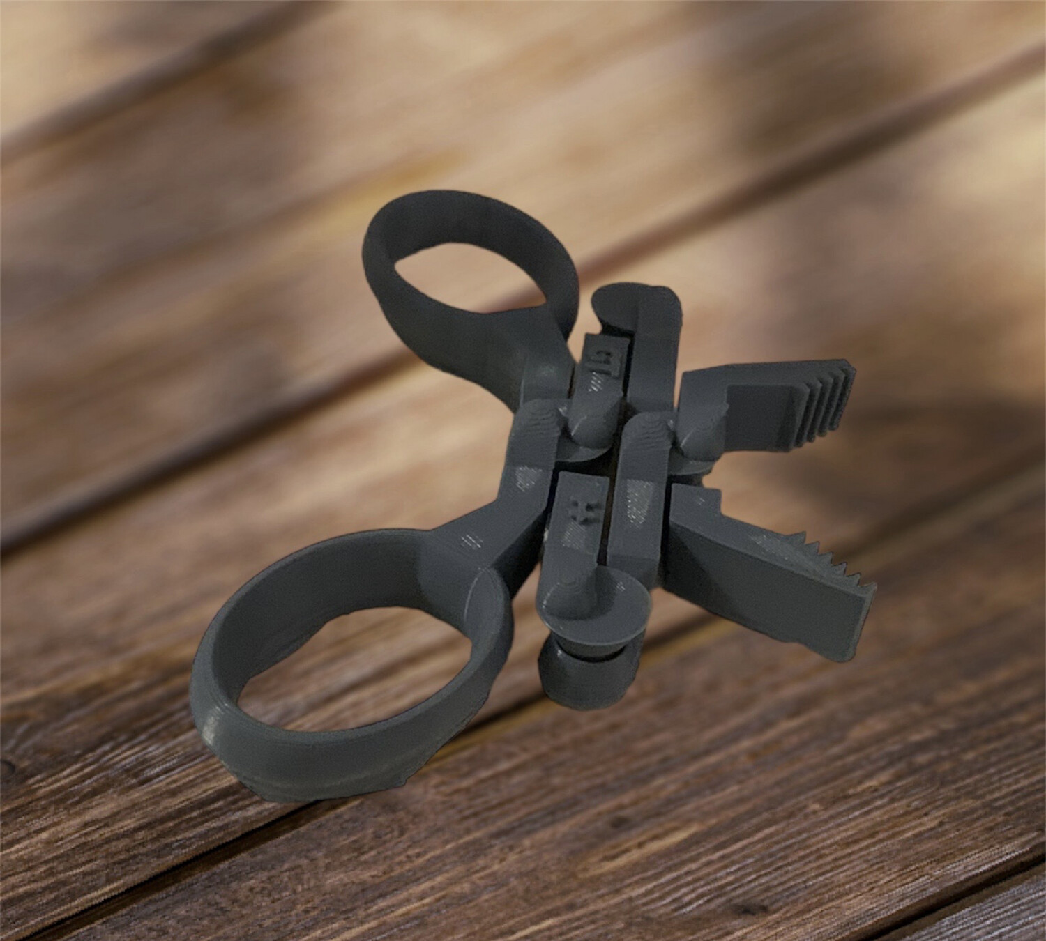 Grabbler 4 Hinge