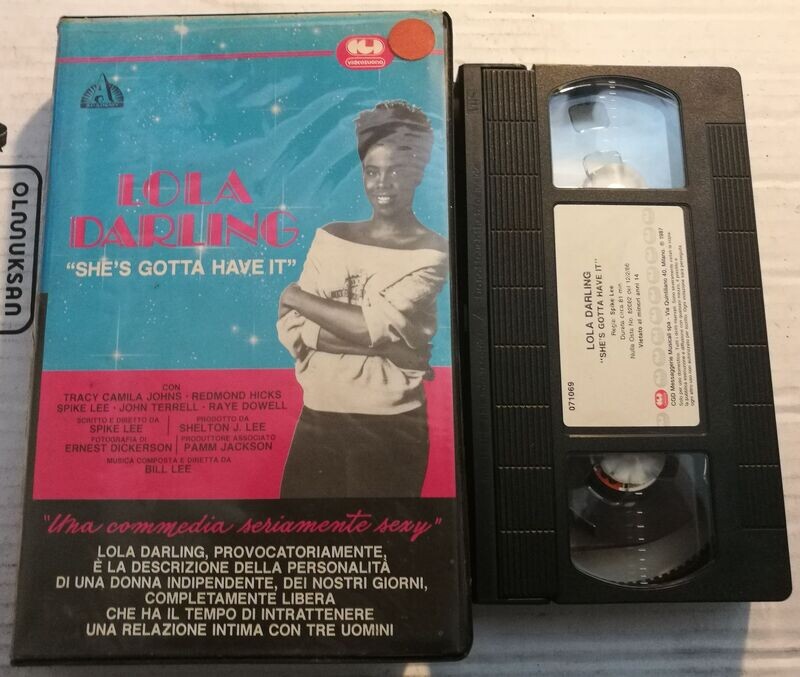 TeknoFilm - VHS – LOLA DARLING - SHE'S GOTTA HAVE IT di Spike Lee (1986) - CGD VIDEO (INEDITO IN DVD)