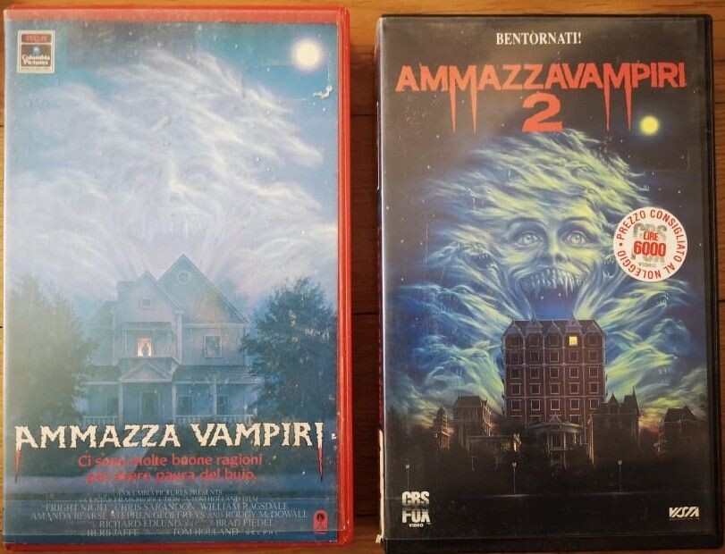 TeknoFilm - 2 VHS – AMMAZZAVAMPIRI - AMMAZZAVAMPIRI 2 di Tom Holland/Tommy Lee Wallace (1985-1988) - RCA/CBS FOX