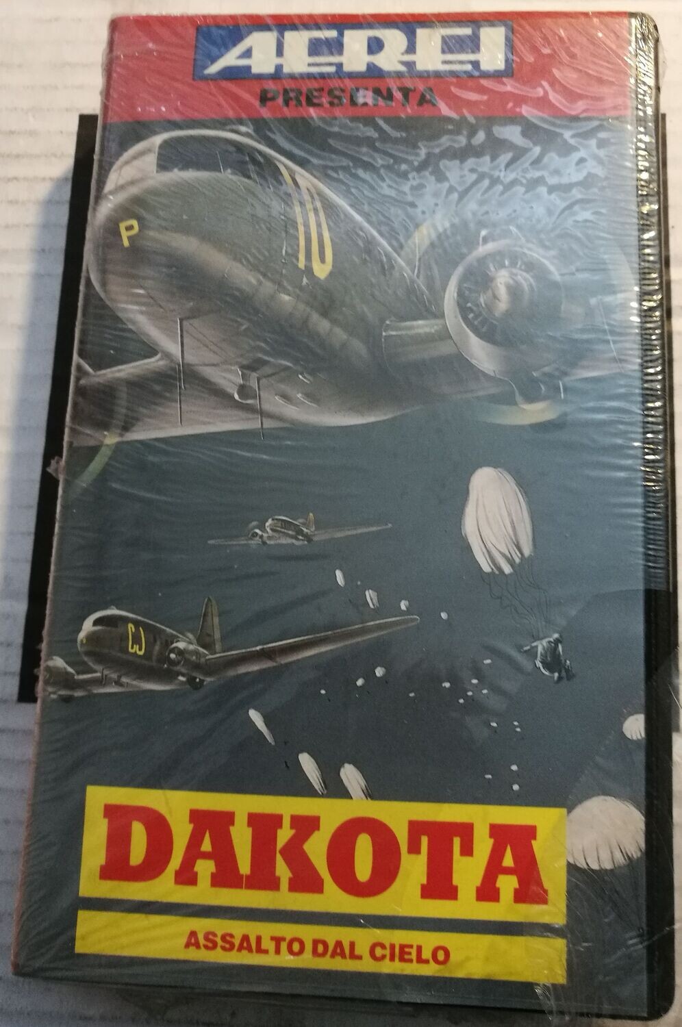 TeknoFilm - VHS – AEREI - DAKOTA: ASSALTO DAL CIELO di A.A.V.V. (1985) - DELTAVISION (INEDITO IN DVD)