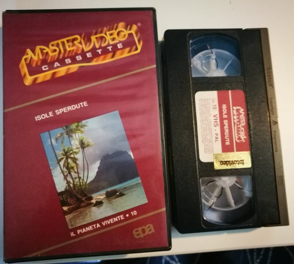 TeknoFilm - VHS – IL PIANETA VIVENTE 10 - ISOLE SPERDUTE di David Attenborough (1980) - MASTERVIDEO (INEDITO IN DVD)
