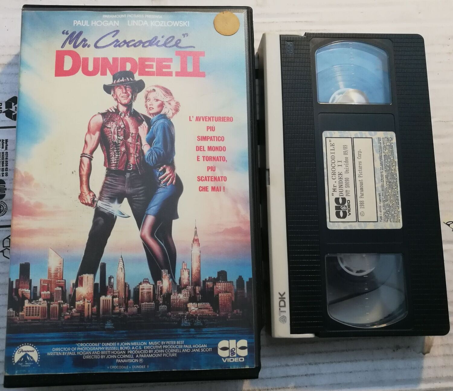 TeknoFilm - VHS – MR. CROCODILE DUNDEE 2 di John Cornell (1988) - CIC