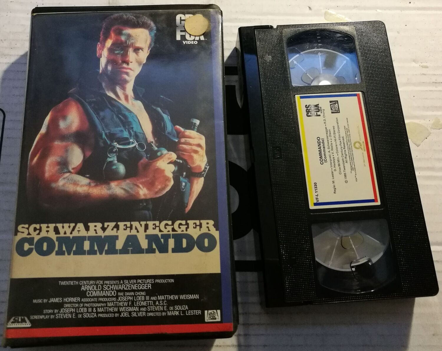TeknoFilm - VHS – COMMANDO di Mark L. Lester (1985) - CBS FOX