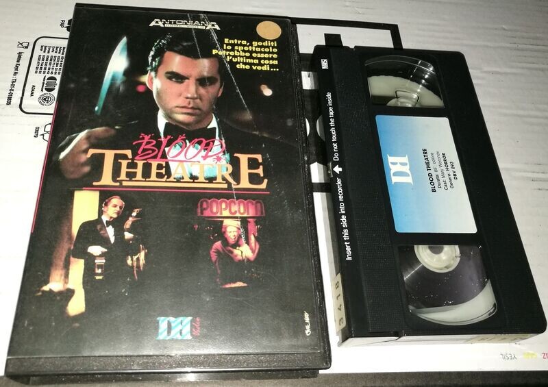 TeknoFilm - VHS – BLOOD THEATRE di Rick Sloane (1984) - DB VIDEO