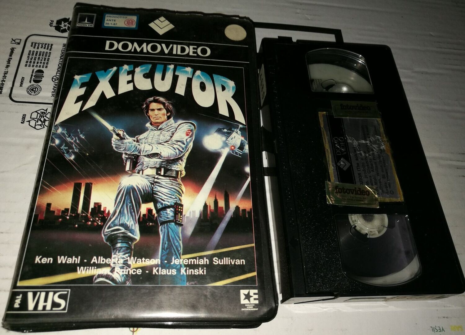 TeknoFilm - VHS – EXECUTOR di James Glickenhaus (1982) - DOMOVIDEO