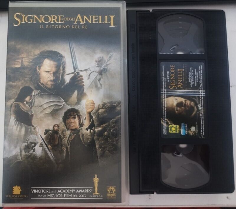 TeknoFilm - VHS - IL SIGNORE DEGLI ANELLI - IL RITORNO DEL RE di Peter Jackson (2003) - MEDUSA