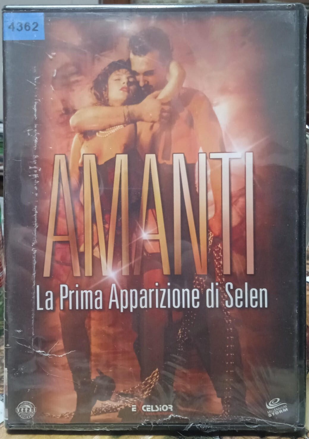 TeknoFilm - DVD – AMANTI - LA PRIMA APPARIZIONE DI SELEN di Dimitri Lokakis (1995) - EXCELSIOR