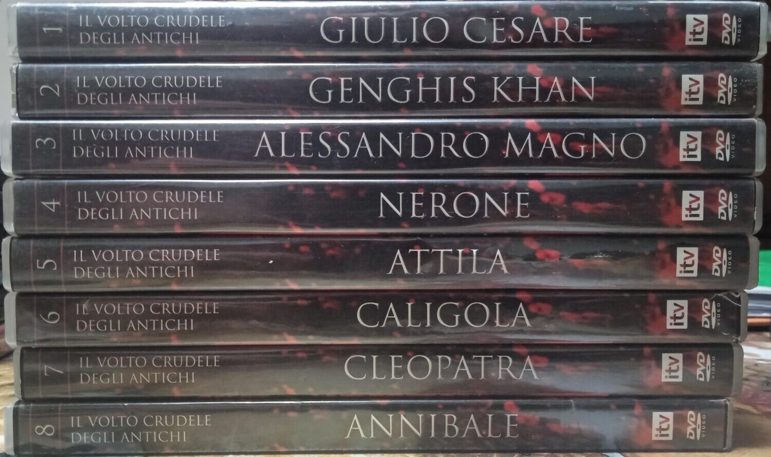 TeknoFilm - 8 DVD (Opera completa senza cofanetto) – IL VOLTO CRUDELE DEGLI ANTICHI (2009) - IL MESSAGGERO