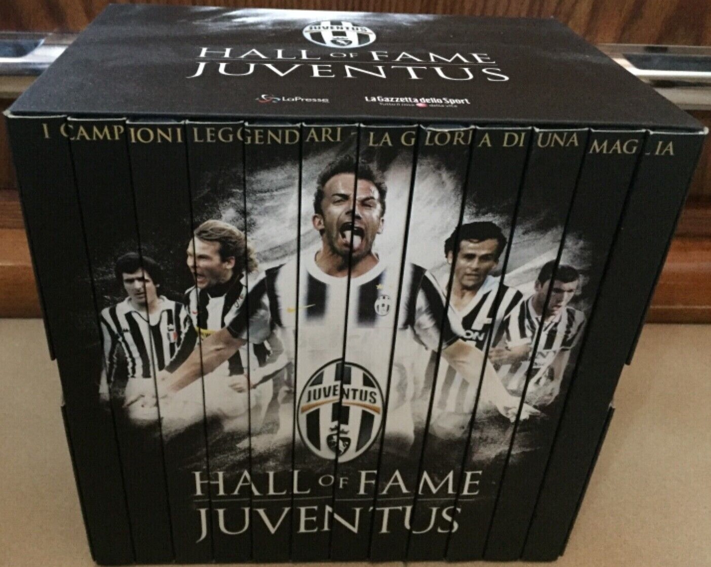 TeknoFilm - Box 12 DVD - JUVENTUS - HALL OF FAME (2012) - GAZZETTA DELLO SPORT