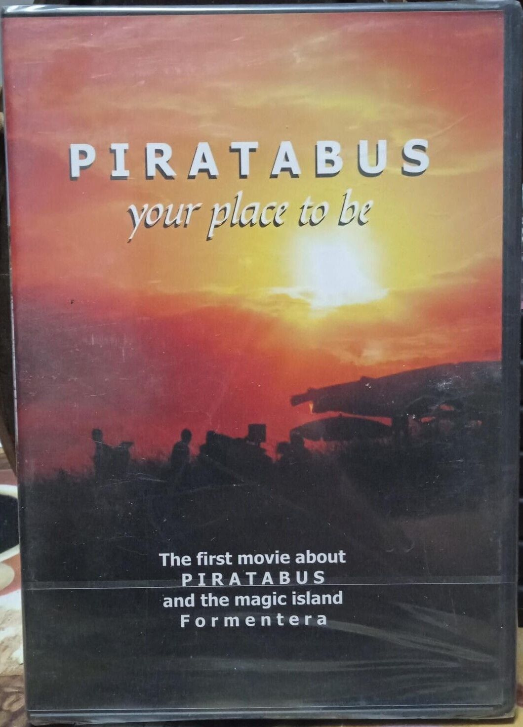 TeknoFilm - DVD (Lingua Inglese) – PIRATABUS - YOU PLACE TO BE di Andreas Schumacher (2005) - SCHUMACHERFILM