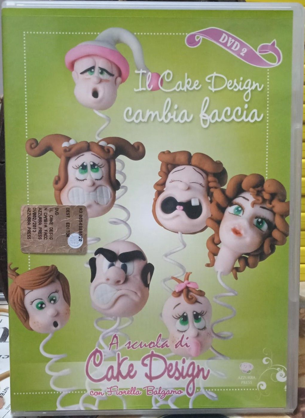 TeknoFilm - DVD - A SCUOLA DI CAKE DESIGN Vol. 02 - IL CAKE DESIGN CAMBIA FACCIA (2013) - AZZURRA PRESS