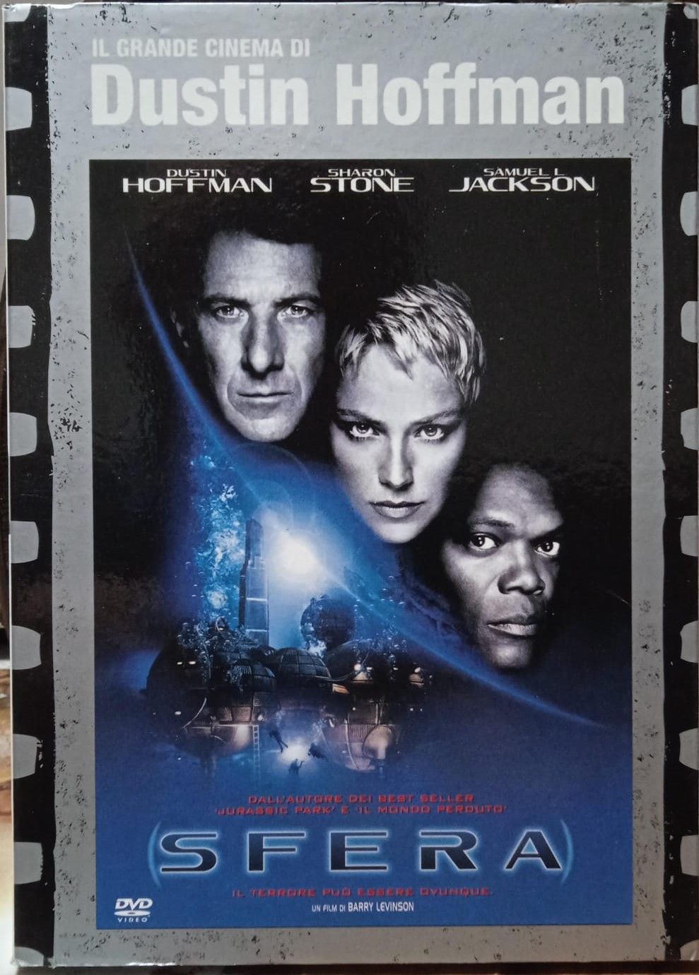 TeknoFilm - DVD – SFERA di Barry Levinson (1998) - CORRIERE DELLA SERA