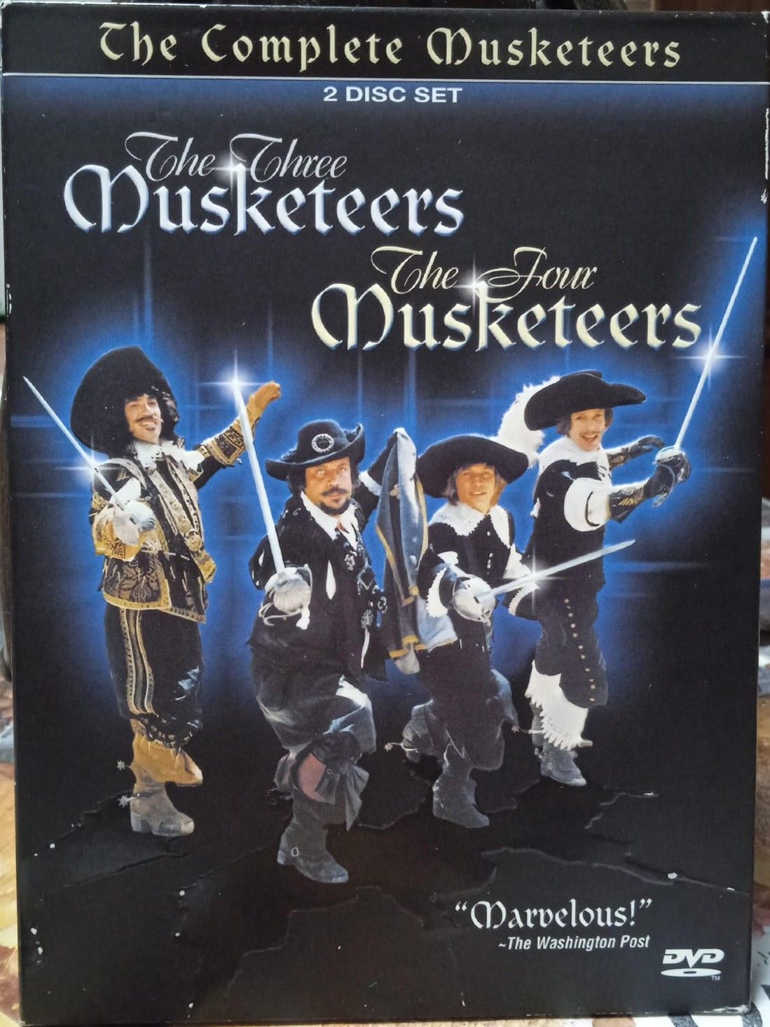 TeknoFilm - 2 DVD (Lingua Inglese) – THE THREE MUSKETEERS (I TRE MOSCHETTIERI) + THE FOUR MUSKETEERS (I QUATTRO  MOSCHETTIERI) di Richard Lester (1973) - ANCHOR BAY