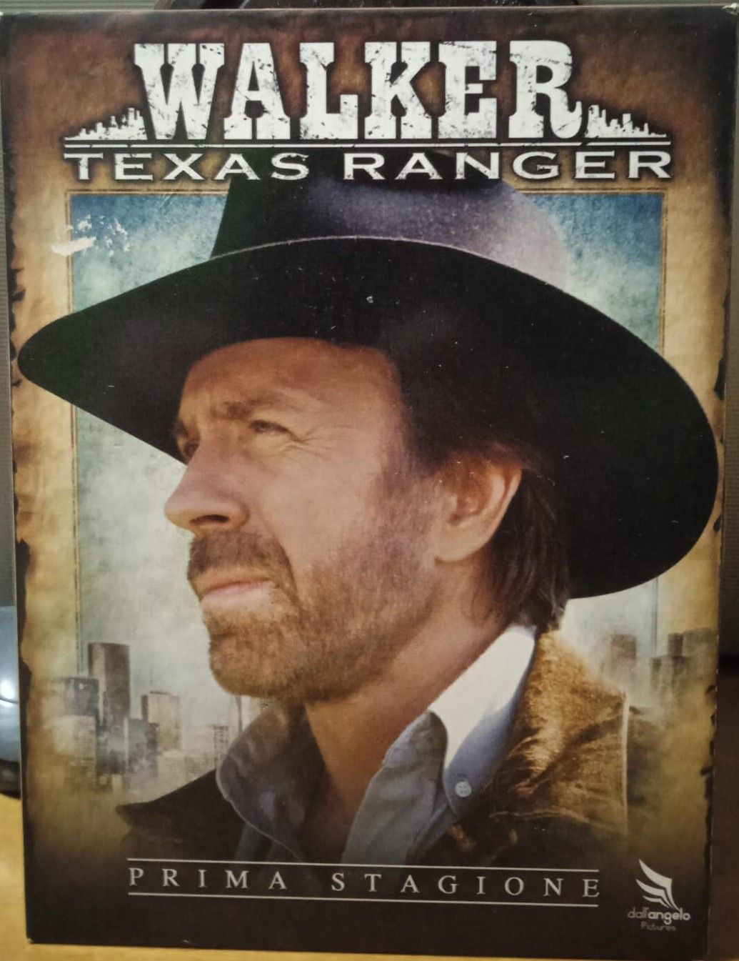 TeknoFilm - 7 DVD (27 Episodi) – WALKER TEXAS RANGER Box 01 - Stagione 01 e 02 di A.A.V.V. (1993) - DALL'ANGELO