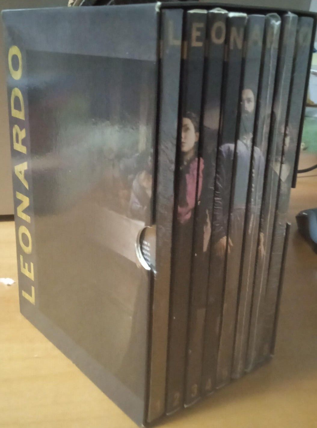 TeknoFilm - Box 8 DVD (Opera completa - 8 Episodi) - LEONARDO di Daniel Percival (2021) - GAZZETTA DELLO SPORT