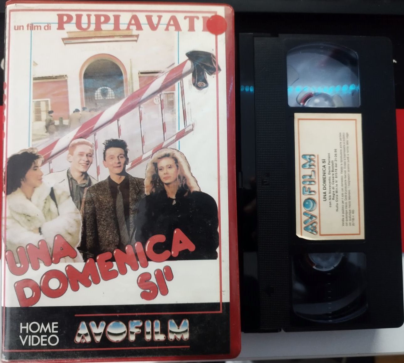 TeknoFilm - VHS – UNA DOMENICA SI' (Sì) di Cesare Bastelli (1986) - AVOFILM (INEDITO IN DVD)