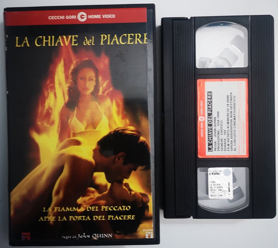 TeknoFilm - VHS (Copertina tagliata) – LA CHIAVE DEL PIACERE di John Quinn (1999) - CECCHI GORI HOME VIDEO (INEDITO IN DVD)