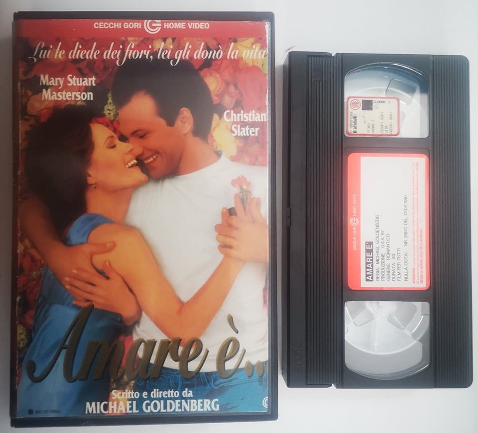 TeknoFilm - VHS (Copertina tagliata) – AMARE E' di Michael Goldenberg (1996) - CECCHI GORI HOME VIDEO (INEDITO IN DVD)