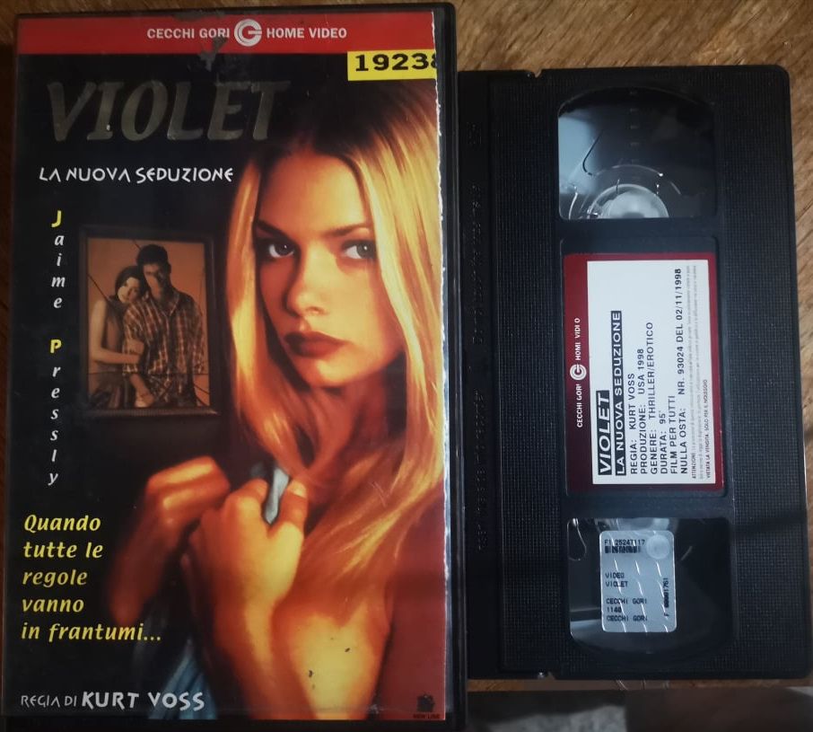TeknoFilm - VHS (Copertina tagliata) – VIOLET - LA NUOVA SEDUZIONE di Kurt Voss (1997) - CECCHI GORI HOME VIDEO (INEDITO IN DVD)