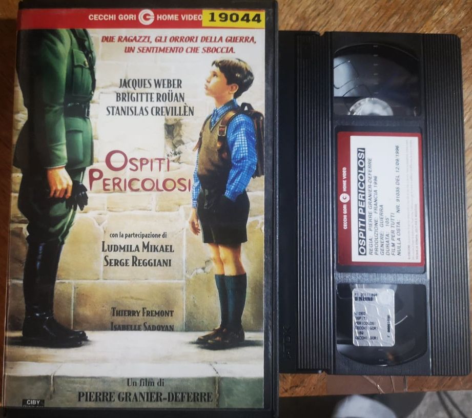 TeknoFilm - VHS (Copertina tagliata) – OSPITI PERICOLOSI di Pierre Granier-Deferre (1995) - CECCHI GORI HOME VIDEO (INEDITO IN DVD)