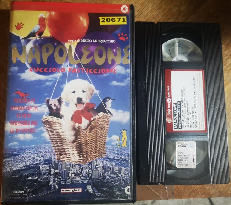 TeknoFilm - VHS (Copertina tagliata) – NAPOLEONE - CUCCIOLO PASTICCIONE di Mario Andreacchio (1995) - CECCHI GORI HOME VIDEO (INEDITO IN DVD)