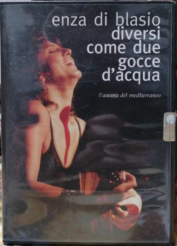 TeknoFilm - CD + Book - ENZA DI BLASIO - DIVERSI COME DUE GOCCE D'ACQUA di Enza Di Blasio (2006) - L'ANCORA DEL MEDITERRANEO