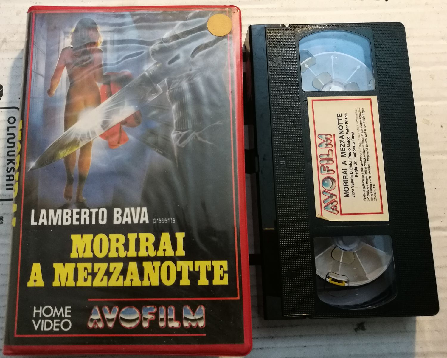 TeknoFilm - VHS - MORIRAI A MEZZANOTTE di Lamberto Bava (1985) - AVOFILM TeknoFilm - VHS - MORIRAI A MEZZANOTTE di Lamberto Bava (1985) - AVOFILM