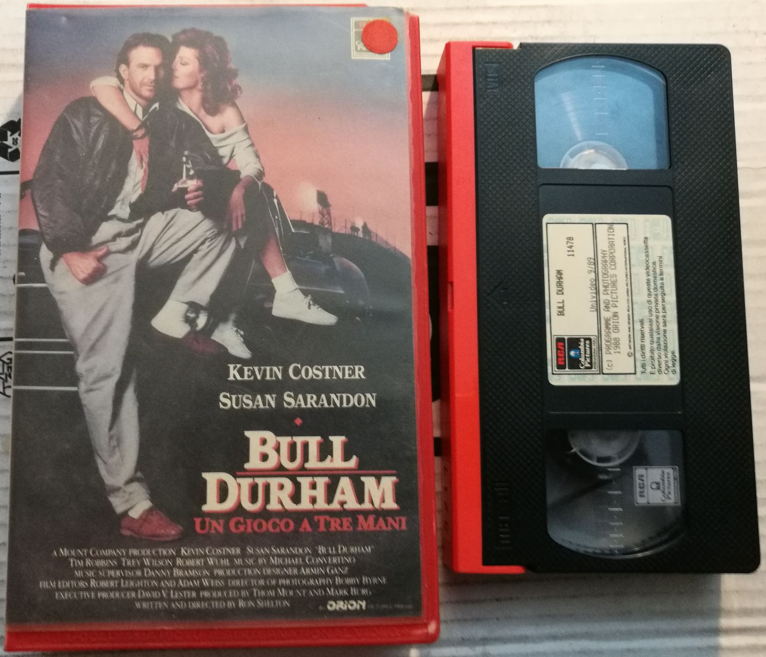 TeknoFilm - VHS - BULL DURHAM - UN GIOCO A TRE MANI di Ron Shelton (1988) - RCA TeknoFilm - VHS - BULL DURHAM - UN GIOCO A TRE MANI di Ron Shelton (1988) - RCA